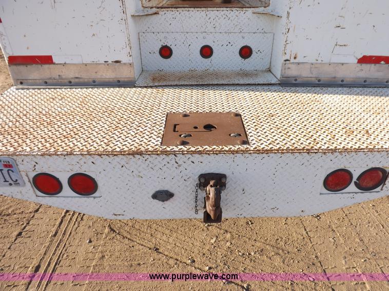 image for item F6430 1981 Peterbilt 359 service truck