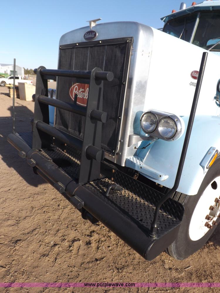 image for item F6430 1981 Peterbilt 359 service truck