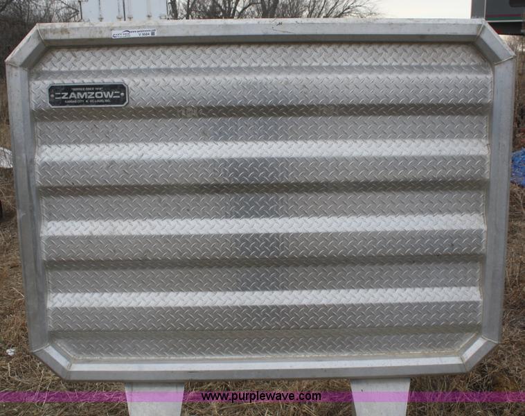 image for item V9504 Zamzow aluminum headache rack