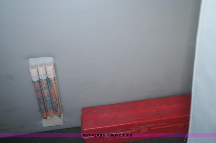 image for item V9515 1999 Freightliner Century Class semi truck