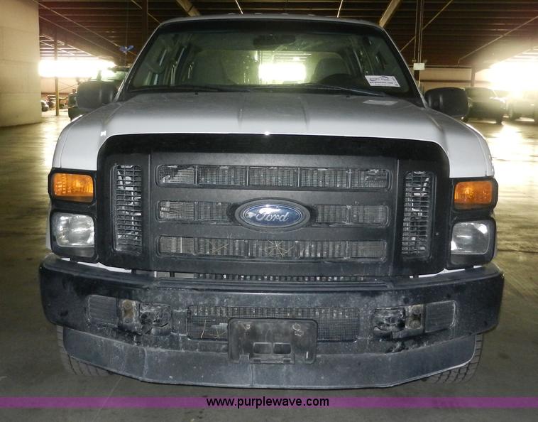 image for item A3934 2008 Ford F250 Super Duty XL service truck