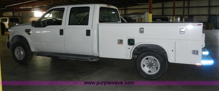 image for item A3934 2008 Ford F250 Super Duty XL service truck