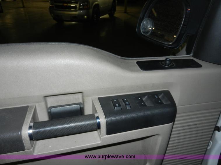 image for item A3934 2008 Ford F250 Super Duty XL service truck