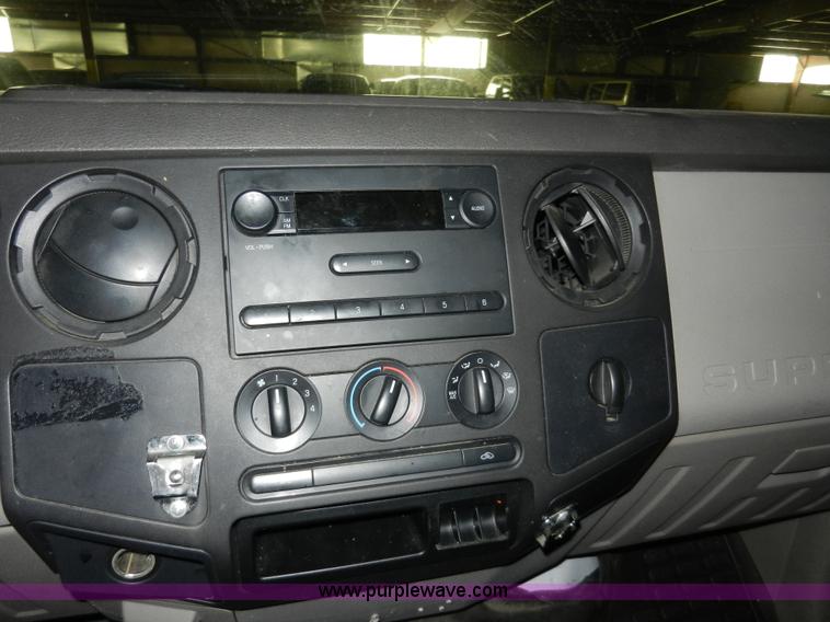 image for item A3934 2008 Ford F250 Super Duty XL service truck