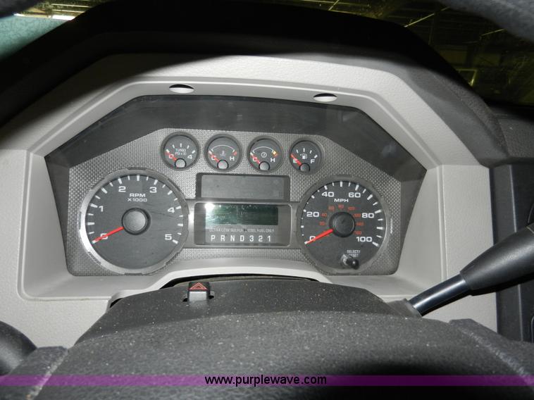 image for item A3934 2008 Ford F250 Super Duty XL service truck