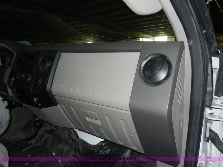 image for item A3934 2008 Ford F250 Super Duty XL service truck