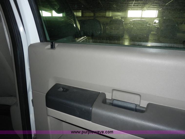 image for item A3934 2008 Ford F250 Super Duty XL service truck