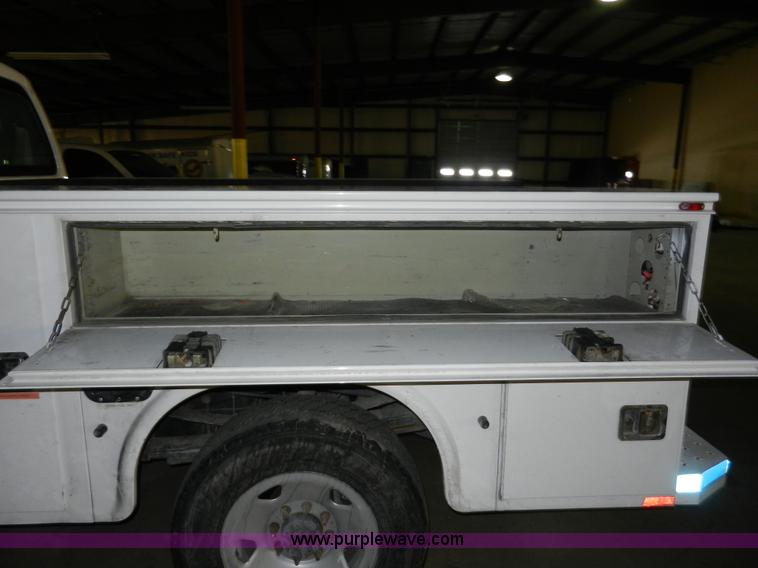 image for item A3934 2008 Ford F250 Super Duty XL service truck