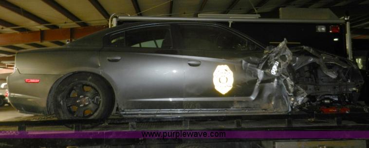 image for item A3935 2012 Dodge Charger Police