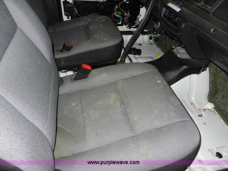 image for item A3936 2010 Ford Crown Victoria Police Interceptor