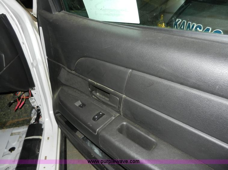 image for item A3936 2010 Ford Crown Victoria Police Interceptor