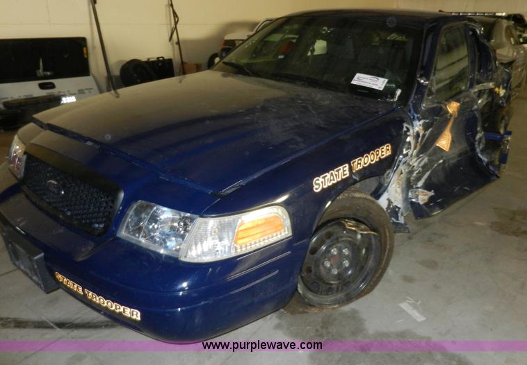 image for item A3938 2011 Ford Crown Victoria Police Interceptor