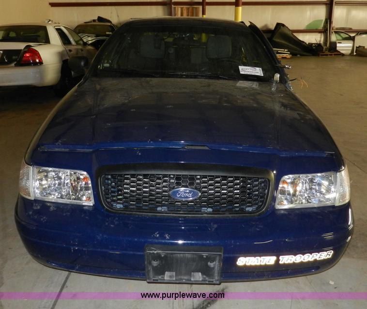 image for item A3938 2011 Ford Crown Victoria Police Interceptor