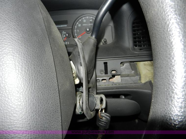 image for item A3940 2008 Ford Crown Victoria Police Interceptor