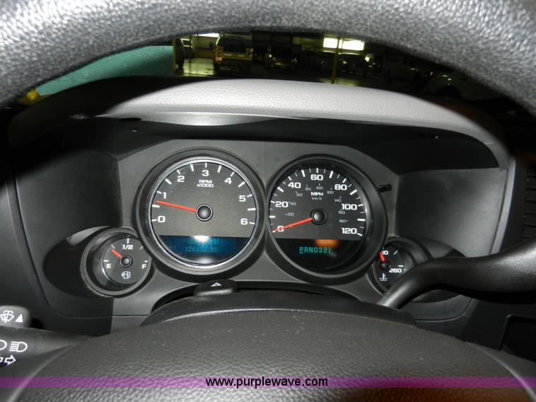 image for item A3941 2008 Chevrolet Silverado 1500 Extended Cab pickup truck