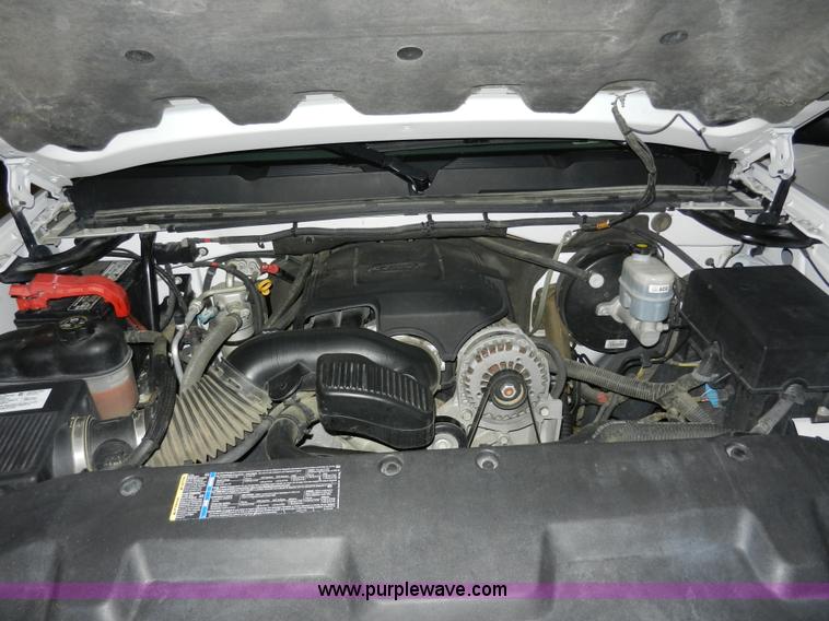 image for item A3942 2008 Chevrolet Silverado 1500 Extended Cab pickup truck
