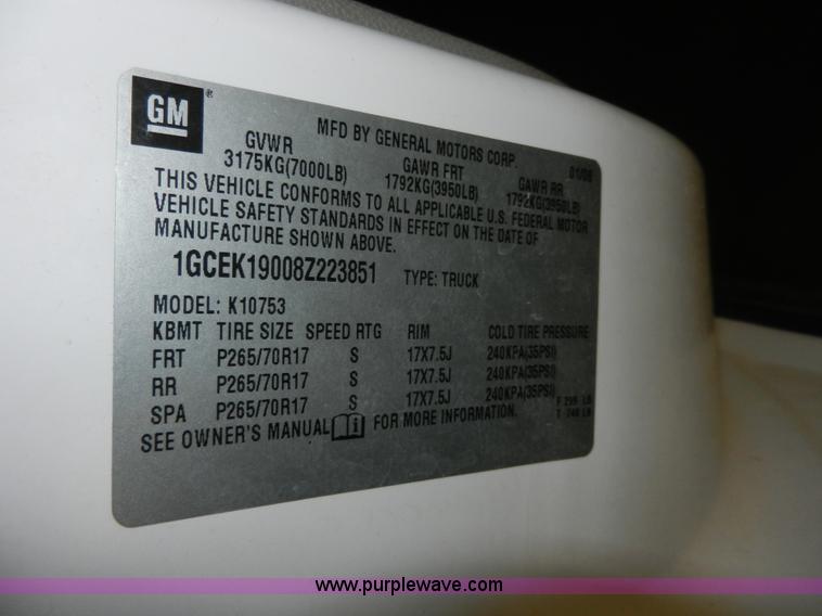 image for item A3942 2008 Chevrolet Silverado 1500 Extended Cab pickup truck