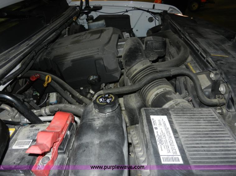 image for item A3943 2008 Chevrolet Silverado 1500 Extended Cab pickup truck