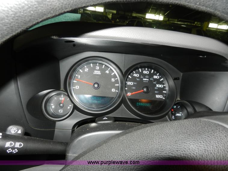 image for item A3945 2008 Chevrolet Silverado 1500 Extended Cab pickup truck