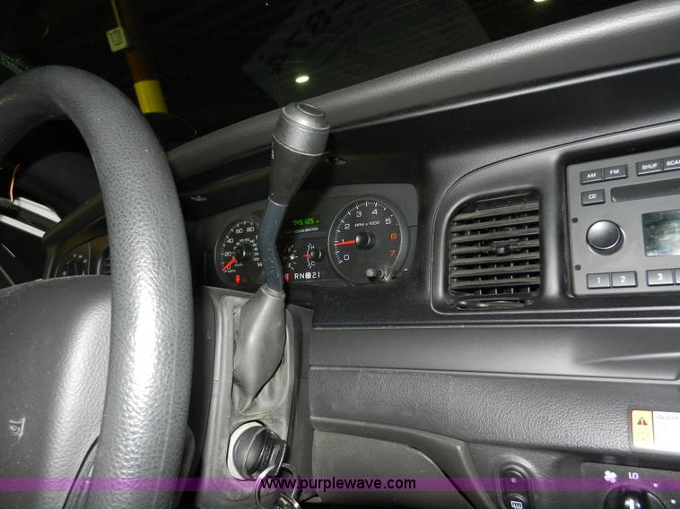 image for item A3946 2010 Ford Crown Victoria Police Interceptor