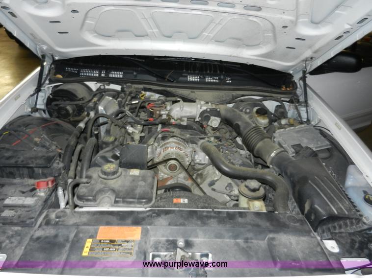 image for item A3946 2010 Ford Crown Victoria Police Interceptor