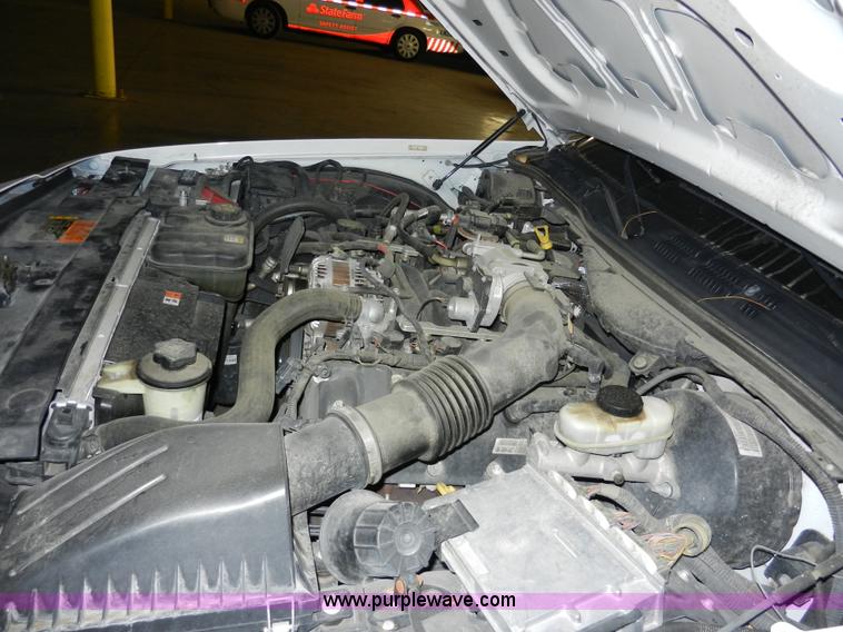 image for item A3946 2010 Ford Crown Victoria Police Interceptor