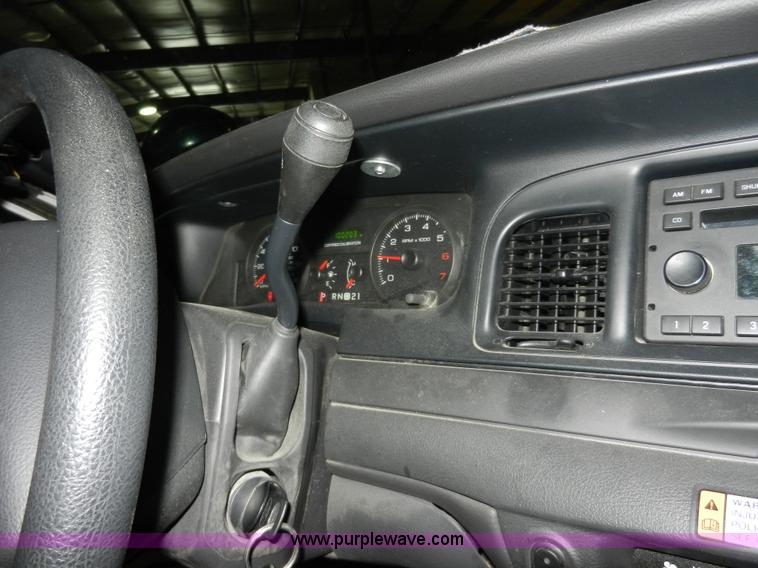 image for item A3954 2008 Ford Crown Victoria Police Interceptor