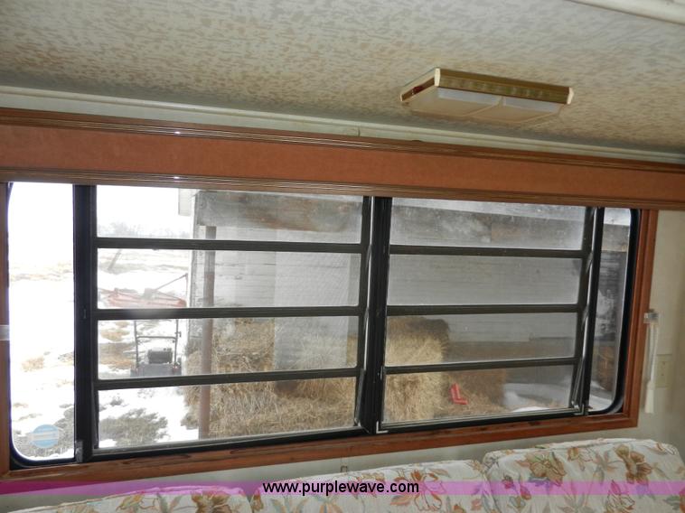 image for item A3924 1989 Carriage 35' gooseneck camper