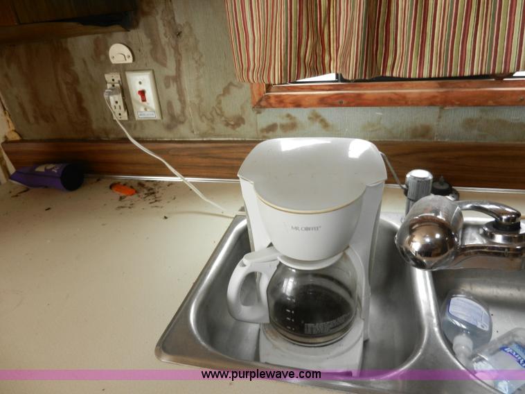 image for item A3924 1989 Carriage 35' gooseneck camper