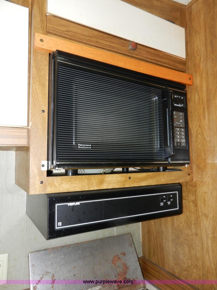 image for item A3924 1989 Carriage 35' gooseneck camper