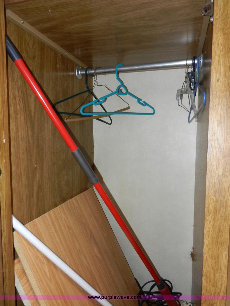 image for item A3924 1989 Carriage 35' gooseneck camper