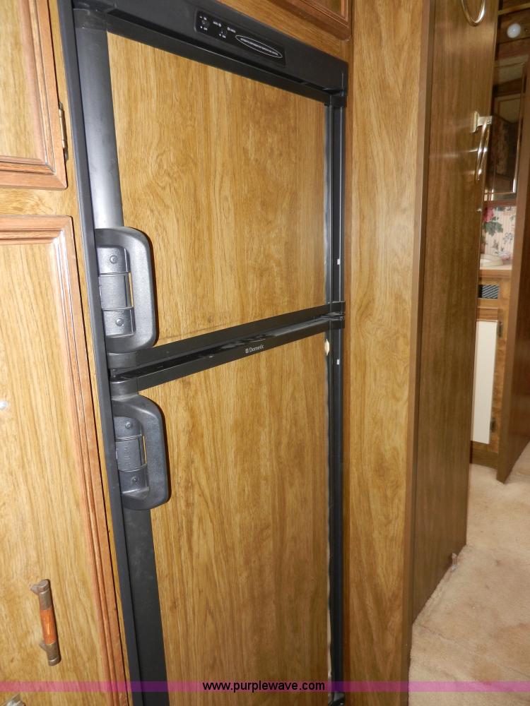 image for item A3924 1989 Carriage 35' gooseneck camper