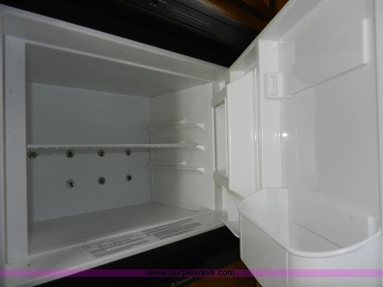 image for item A3924 1989 Carriage 35' gooseneck camper