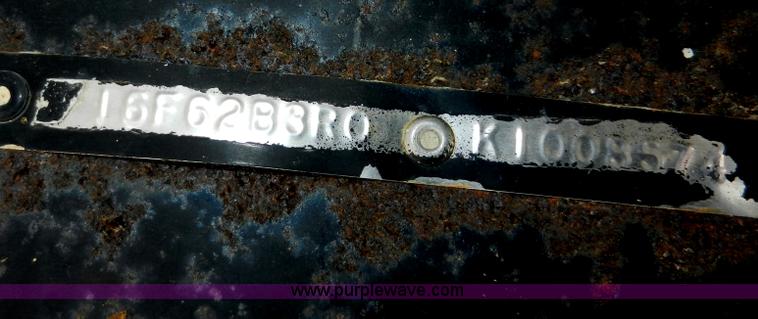 image for item A3924 1989 Carriage 35' gooseneck camper