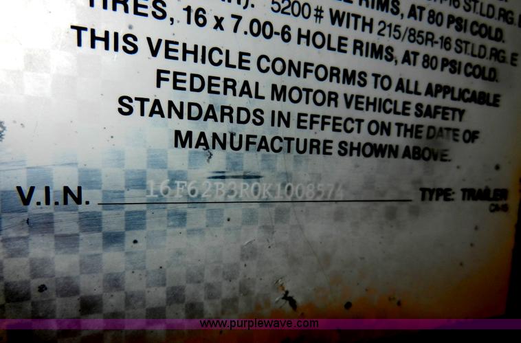 image for item A3924 1989 Carriage 35' gooseneck camper