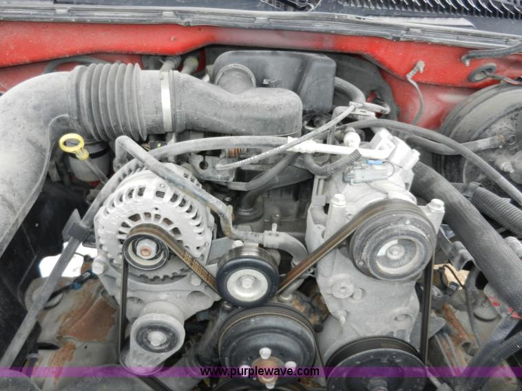 image for item A3931 2006 Chevrolet Silverado 1500 pickup truck