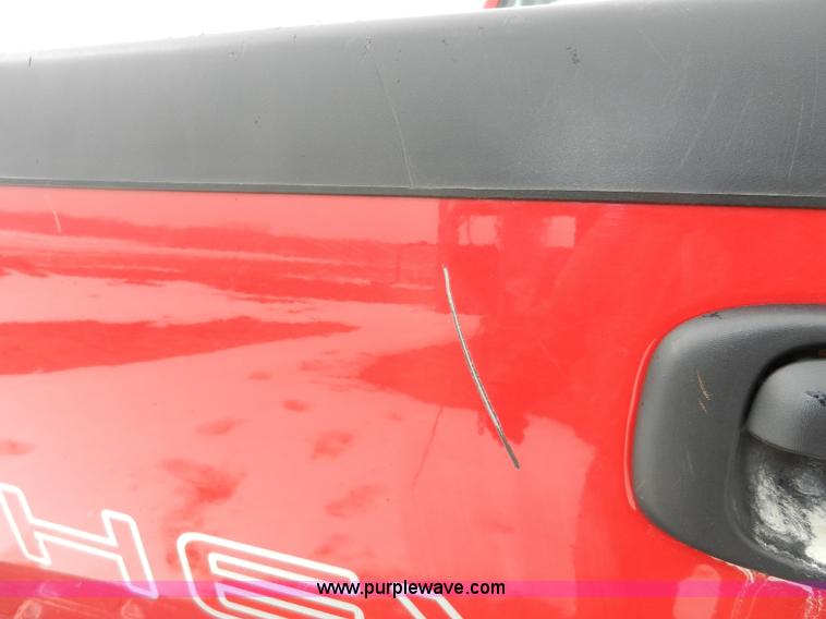 image for item A3931 2006 Chevrolet Silverado 1500 pickup truck