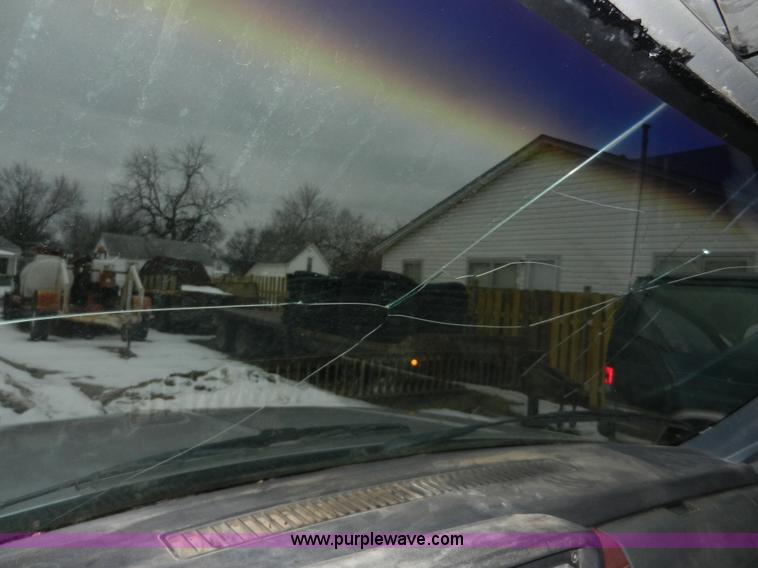 image for item A3949 1990 Chevrolet Cheyenne 3500 utility truck