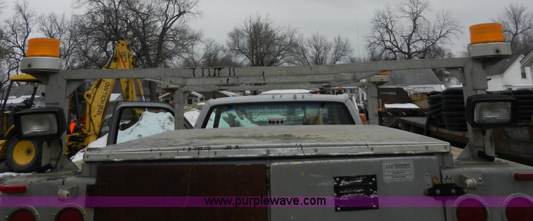 image for item A3949 1990 Chevrolet Cheyenne 3500 utility truck