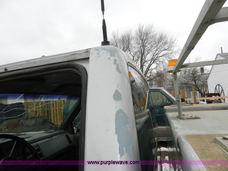 image for item A3949 1990 Chevrolet Cheyenne 3500 utility truck