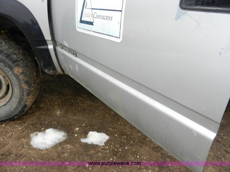 image for item A3949 1990 Chevrolet Cheyenne 3500 utility truck