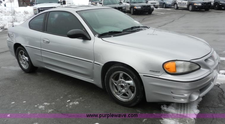 image for item A3955 2005 Pontiac Grand Am GT