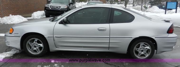 image for item A3955 2005 Pontiac Grand Am GT