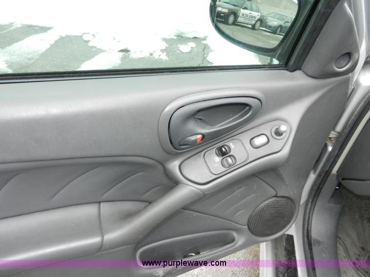 image for item A3955 2005 Pontiac Grand Am GT