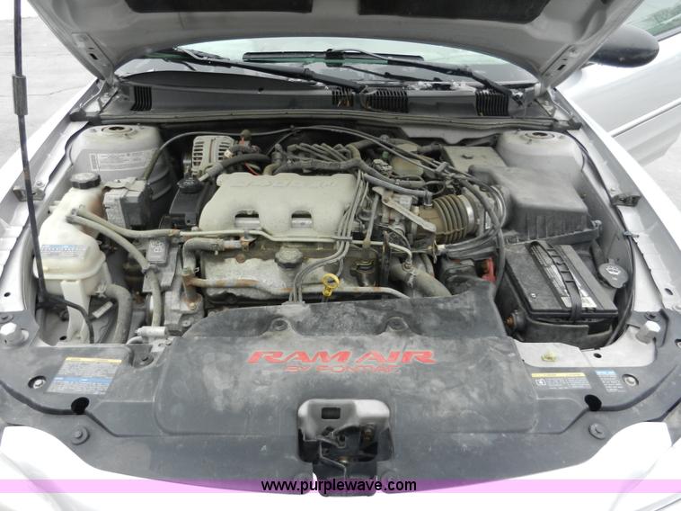 image for item A3955 2005 Pontiac Grand Am GT