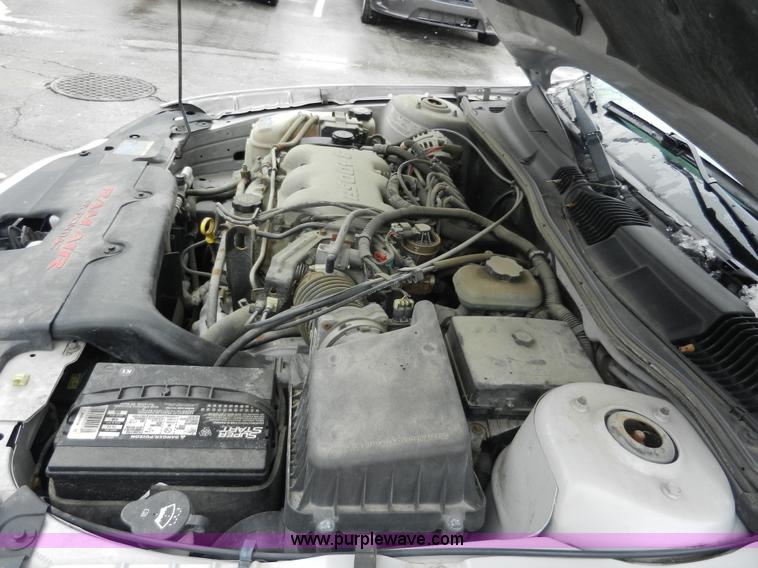 image for item A3955 2005 Pontiac Grand Am GT