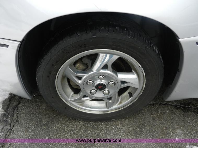 image for item A3955 2005 Pontiac Grand Am GT