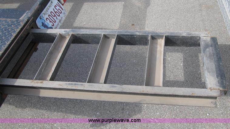 image for item B1844 2007 Big Tex 20AC-51 gooseneck auto/combo transport trailer