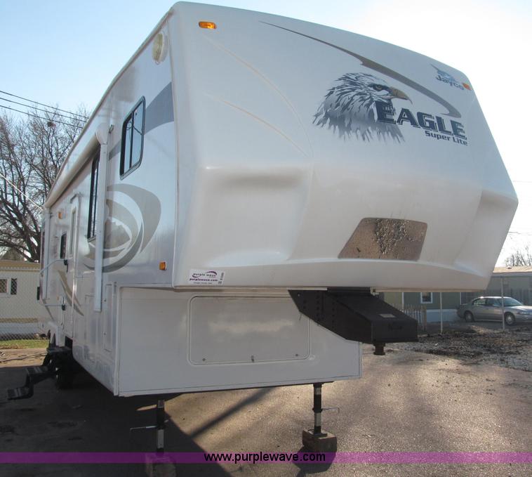 image for item B5280 2010 Jayco Eagle 30.5RLS Superlite camper