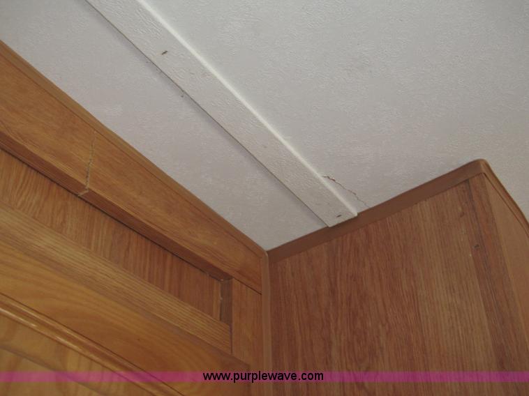 image for item B5280 2010 Jayco Eagle 30.5RLS Superlite camper